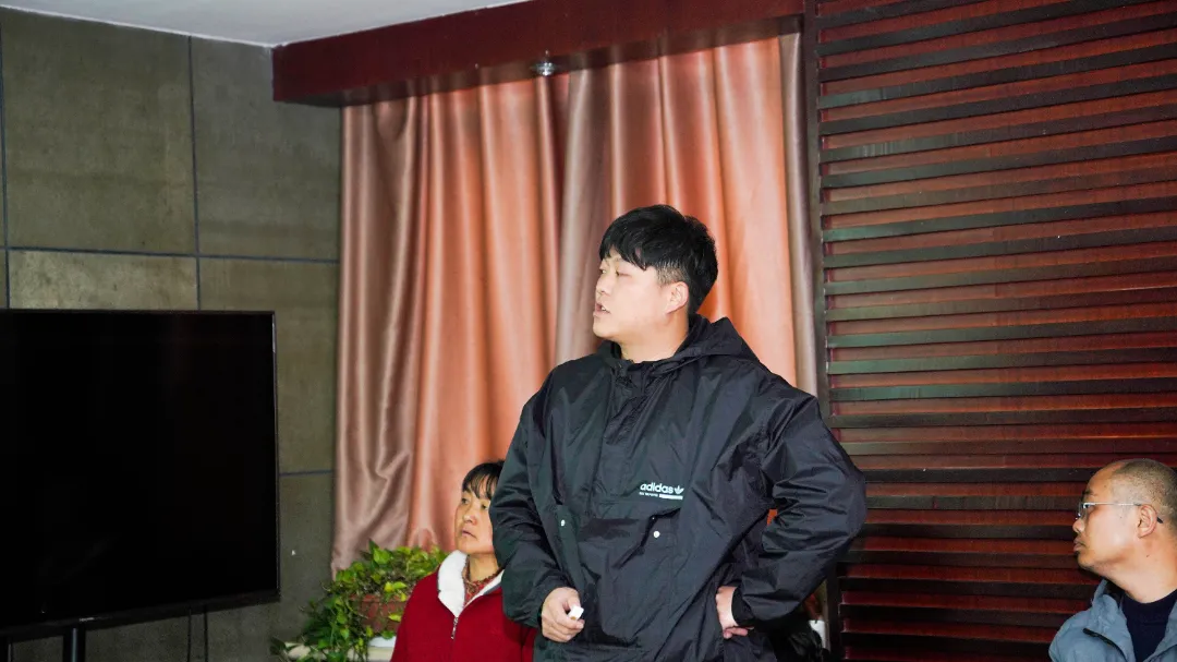 六大茶山2021年終述職圓滿完成，共迎百年榮耀·雙十加冕的2022年